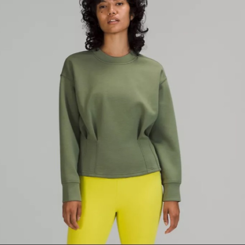 💚LULULEMON GATHERED WAIST CREW PULLOVER-GREEN TWILL-12💚 - Picture 1 of 16